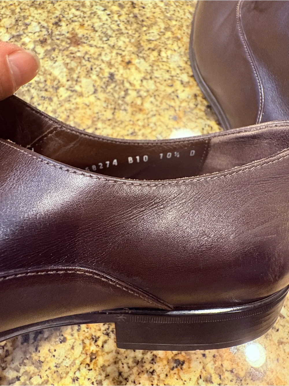 Salvatore Ferragamo Dark Brown Leather Cap-Toe Oxfords Men’s 10.5 Rain Luxe